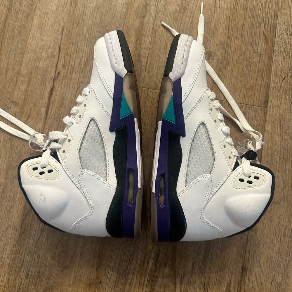 Nike Air Jordan 5 Retro "Grape" Kids - Picture 3 of 12